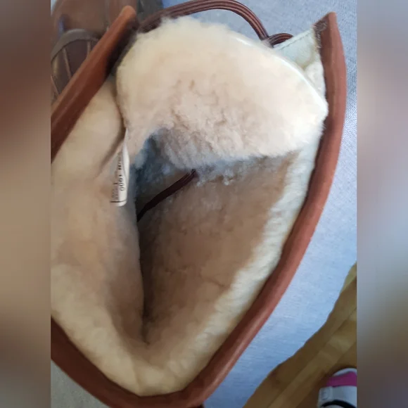 UGG waterproof shearling lined boots - Picture 7 of 14